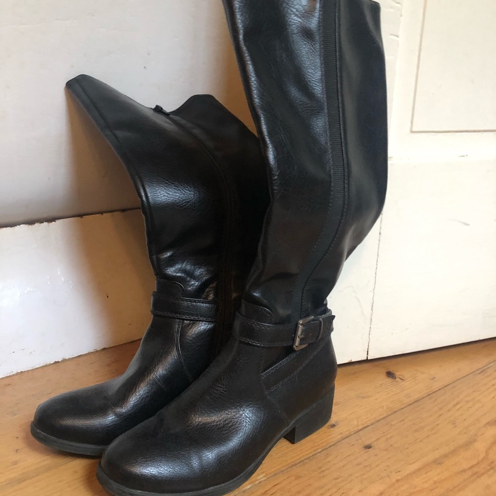 Size 7 Croft&Borrow black dress boots